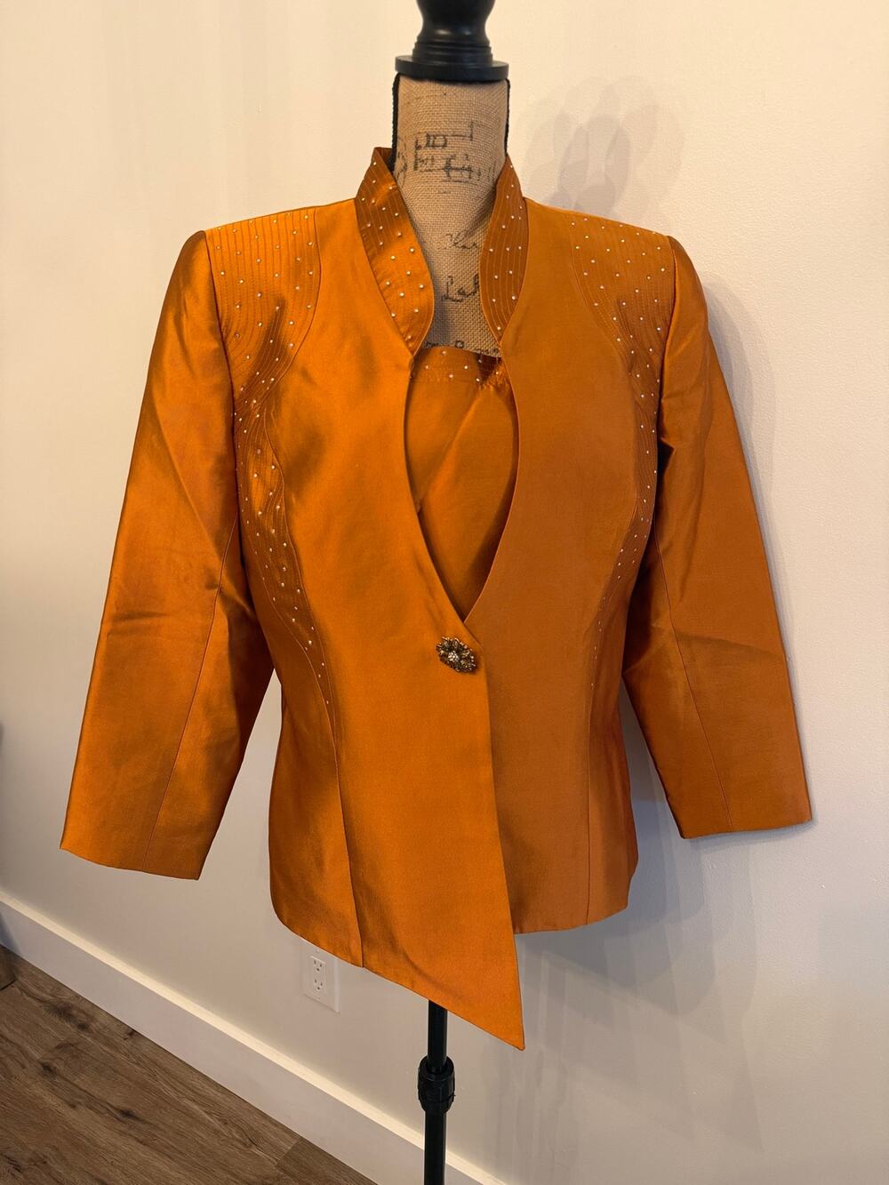 Lily & Taylor Orange / Rust Formal Suit Jacket Size 10 Silk & Wool